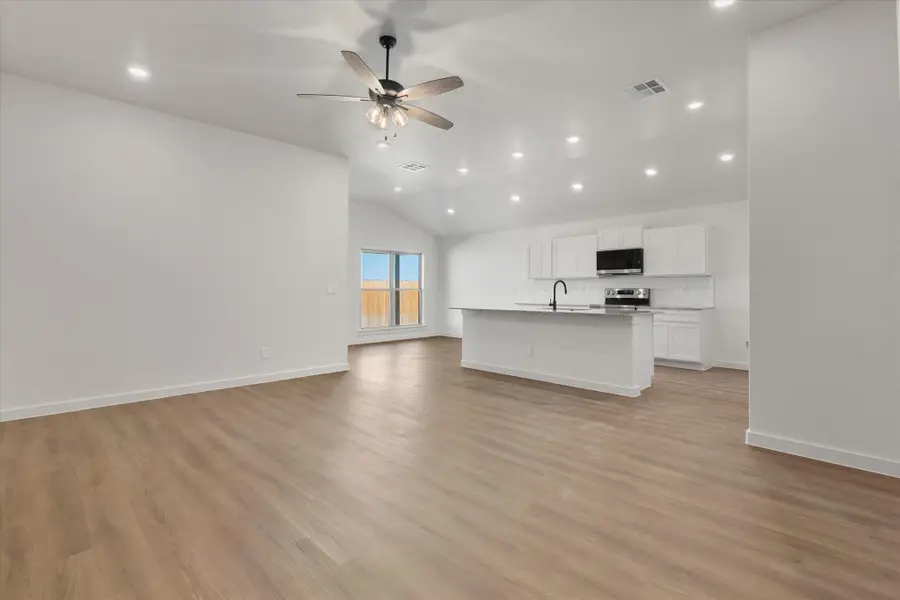 1801 N Evanston Avenue, Lubbock, TX 79416 - #3