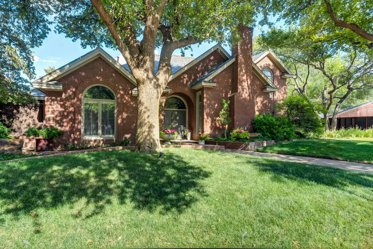 8707 Savannah Avenue, Lubbock, TX 79424 - #1