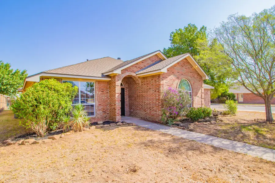 4902 Grinnell Street, Lubbock, TX 79416 - #2