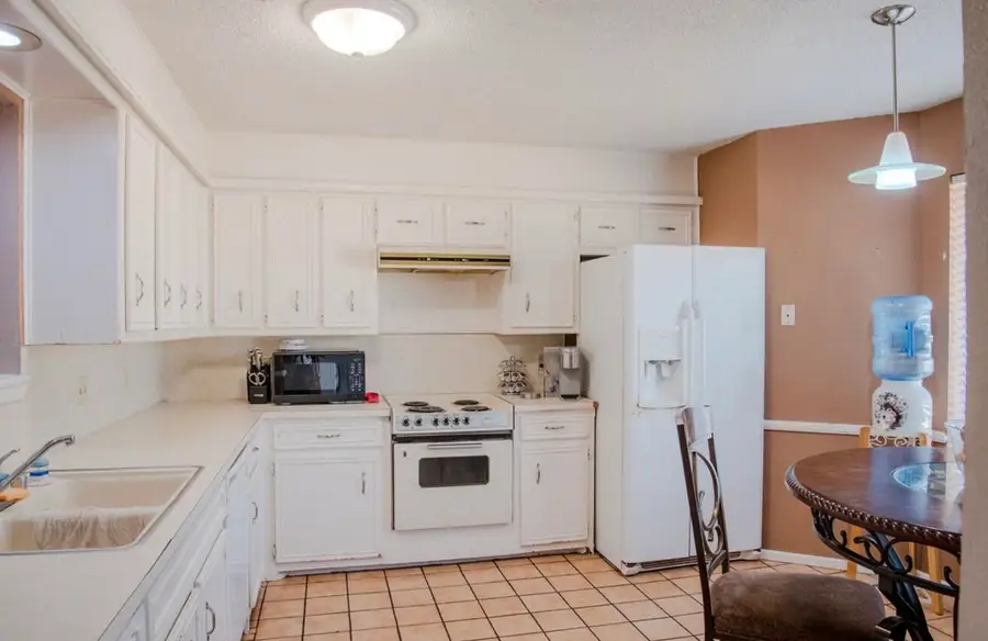 1005 Huron Avenue, Lubbock, TX 79416 - #3