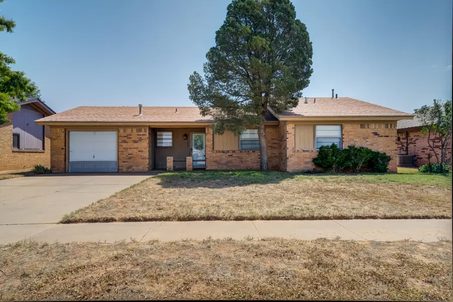 1602 Aberdeen Avenue, Wolfforth, TX 79382 - #2