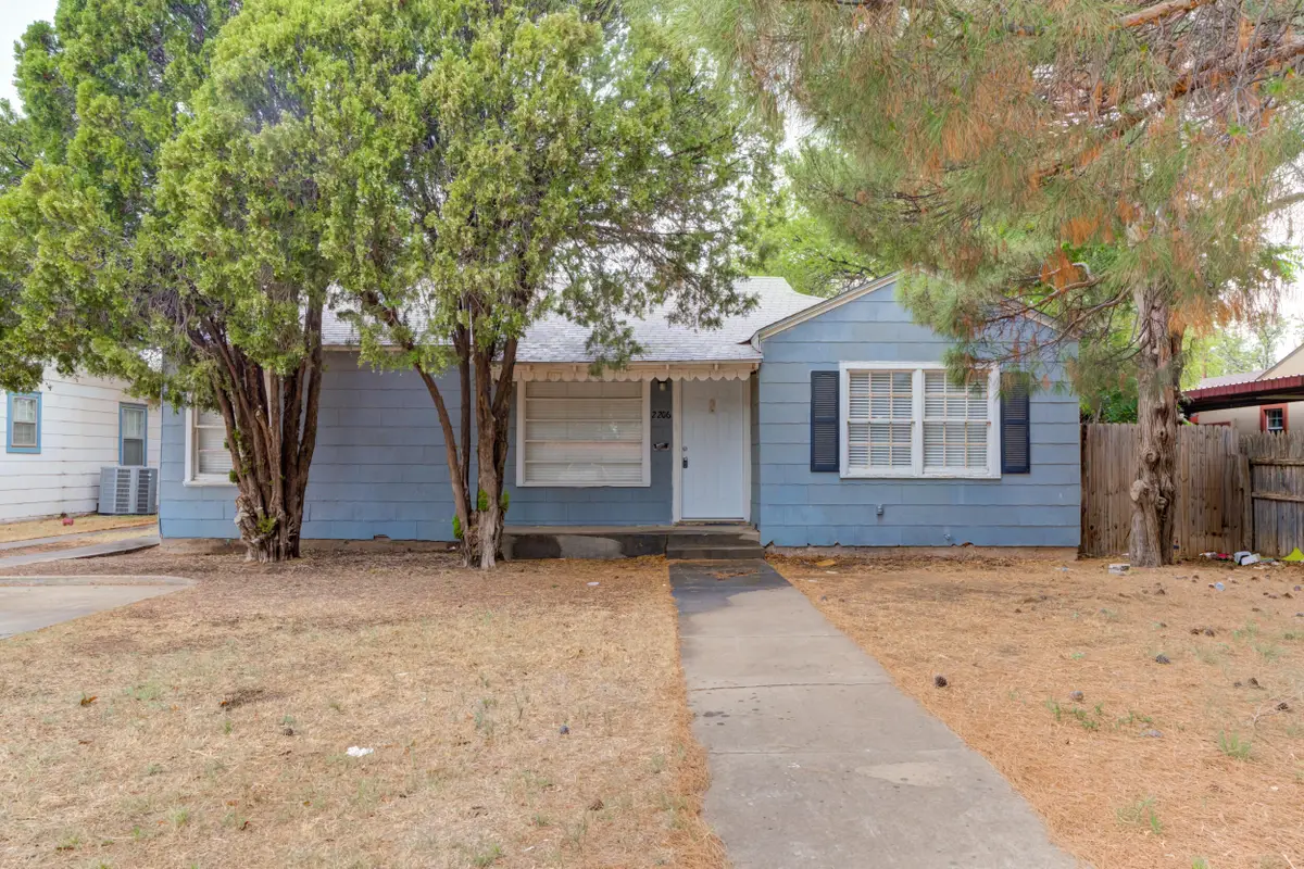 2206 32nd Street, Lubbock, TX 79411 - #1