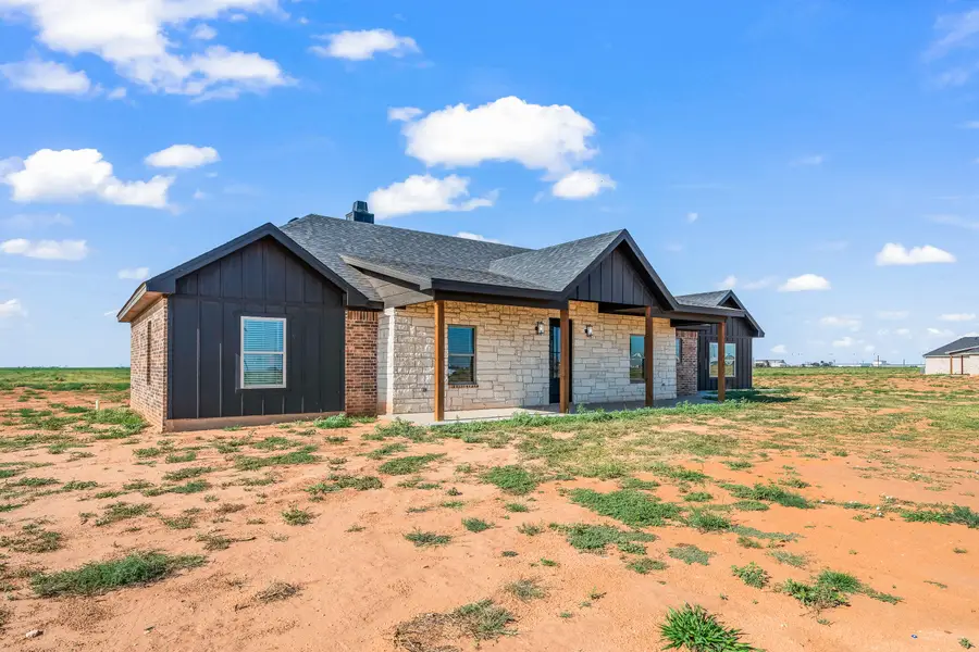 806 E F M 597, Abernathy, TX 79311 - #2