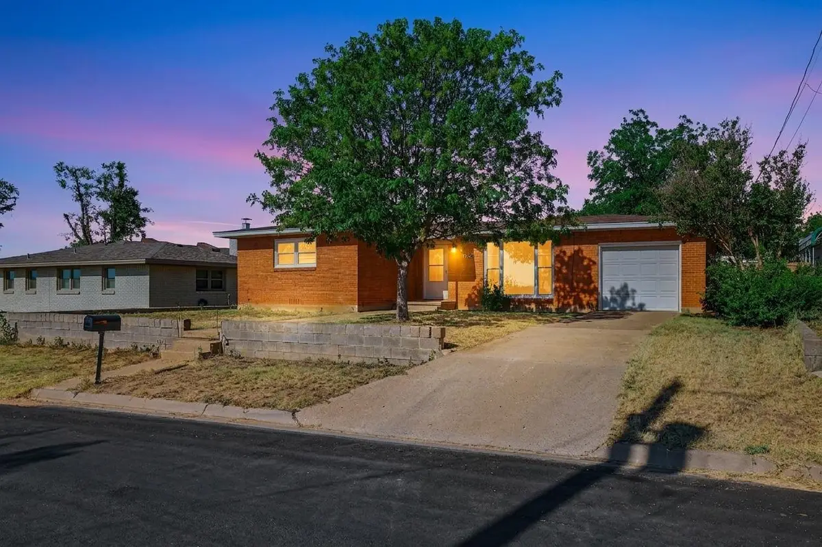 3205 Cherry Street, Snyder, TX 79549 - #1