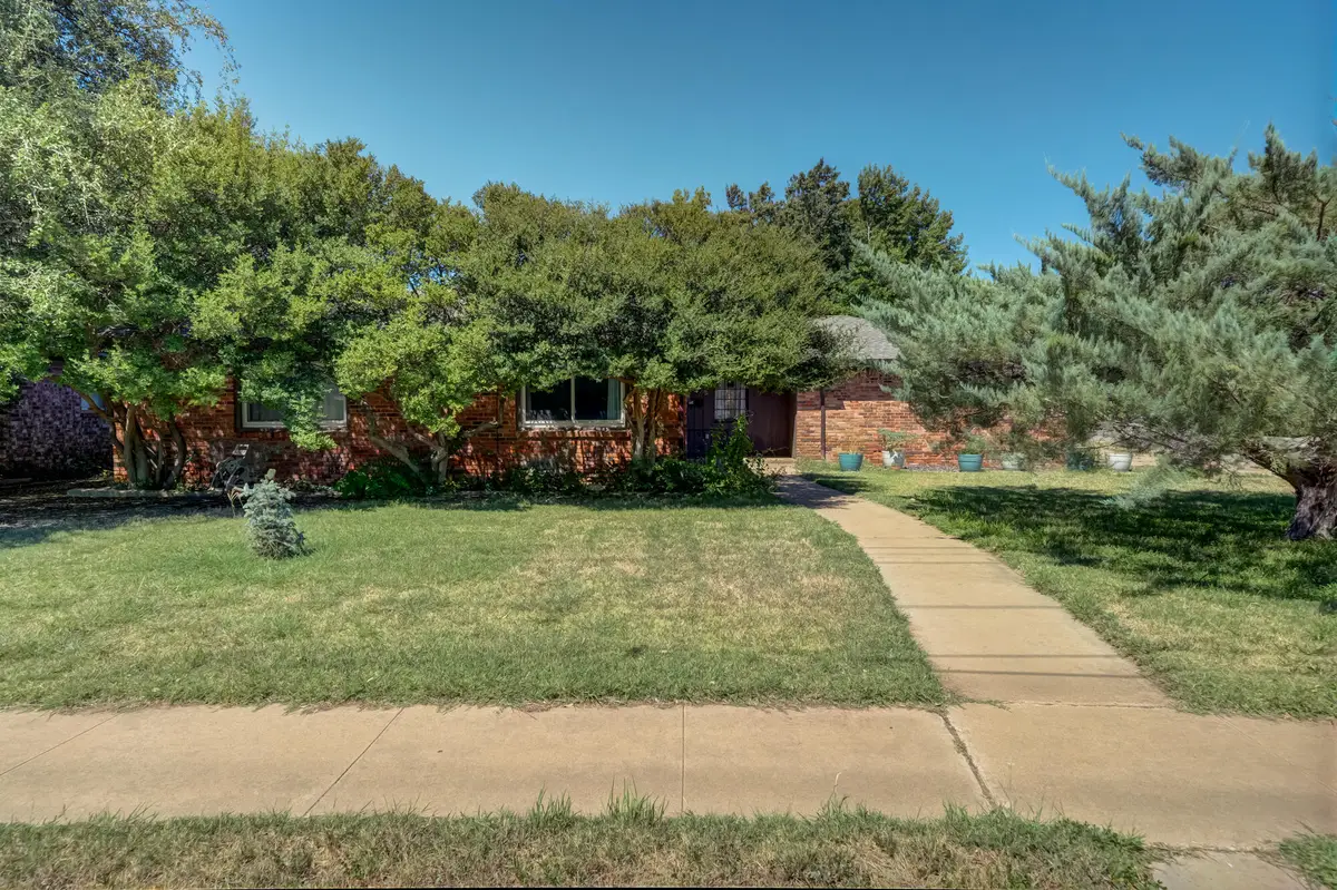 6902 Elgin Avenue, Lubbock, TX 79413 - #1