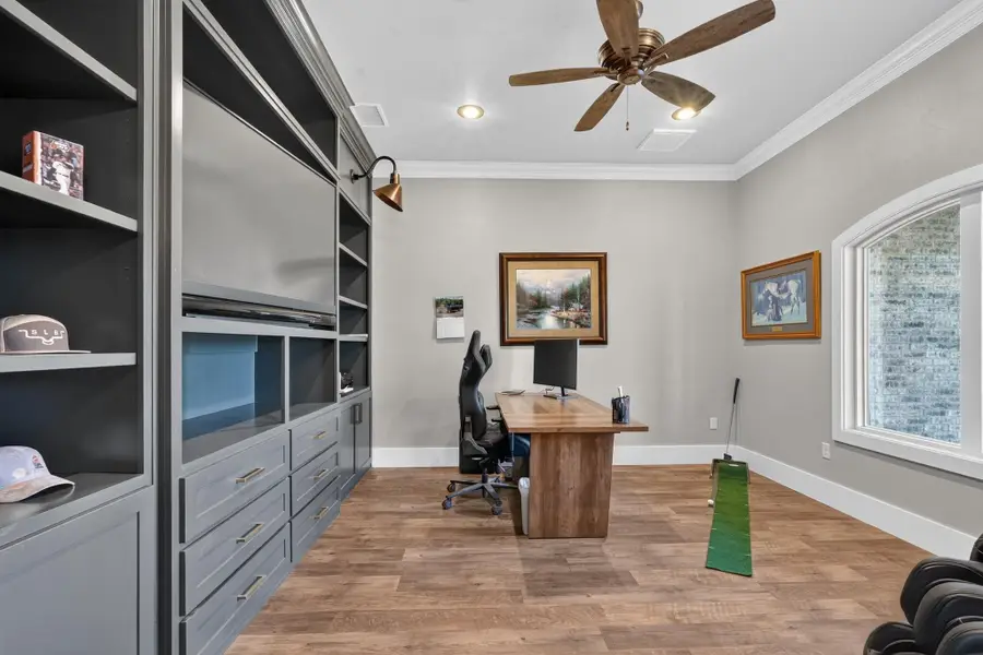 4812 N County Road 1450, Shallowater, TX 79363 - #3