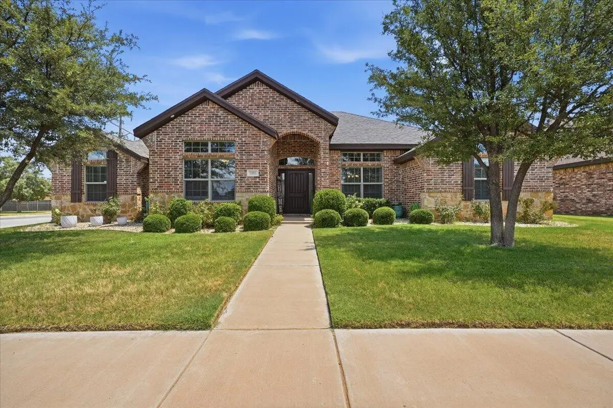 7301 Kewanee Avenue, Lubbock, TX 79424 - #1