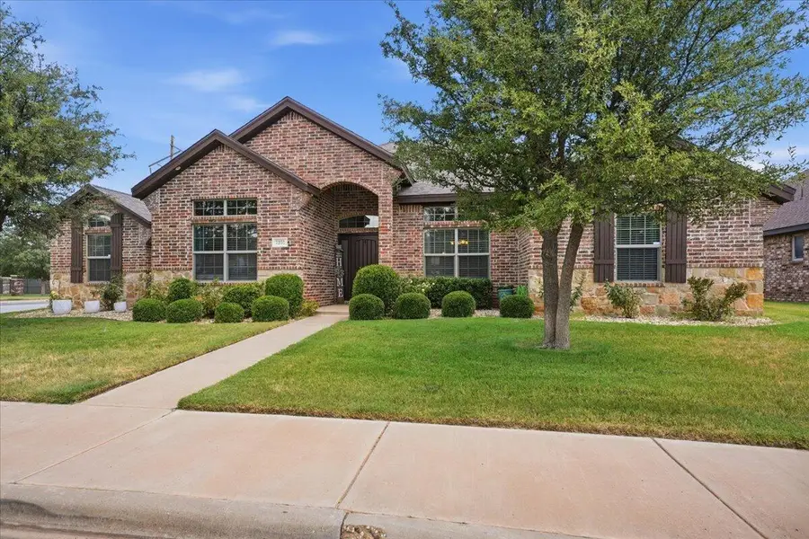 7301 Kewanee Avenue, Lubbock, TX 79424 - #2
