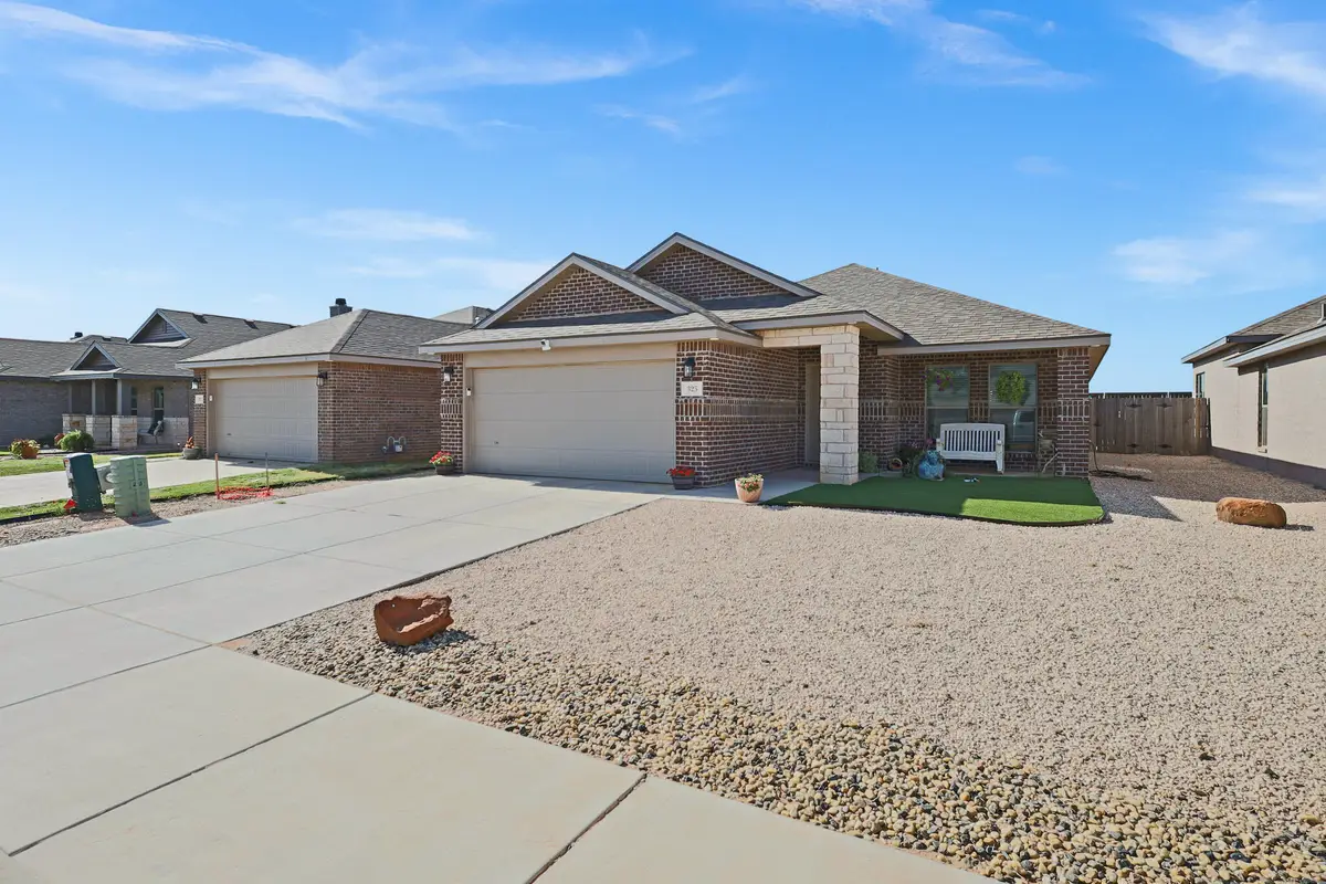 325 E 34th Street, Wolfforth, TX 79382 - #1