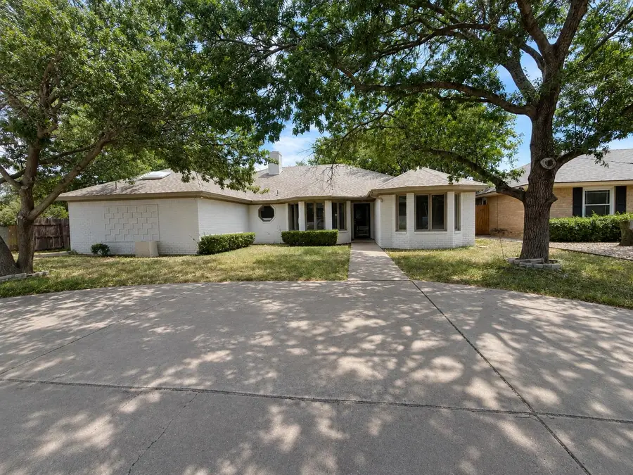 8201 Chicago Avenue, Lubbock, TX 79424 - #2