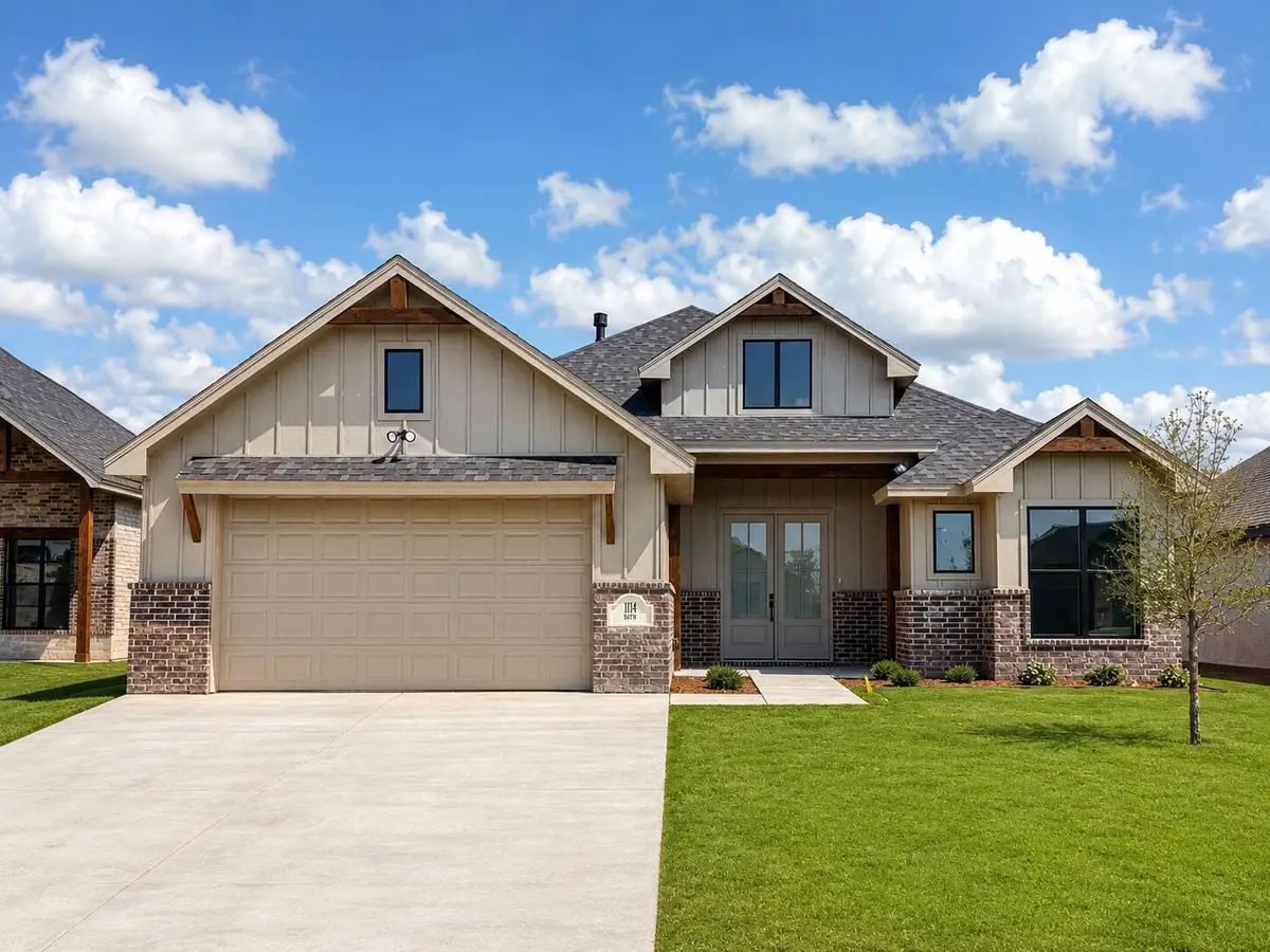 1114 N 6th Street, Wolfforth, TX 79382 - #1