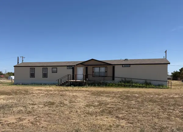 109 Adams Avenue, Lorenzo, TX 79343