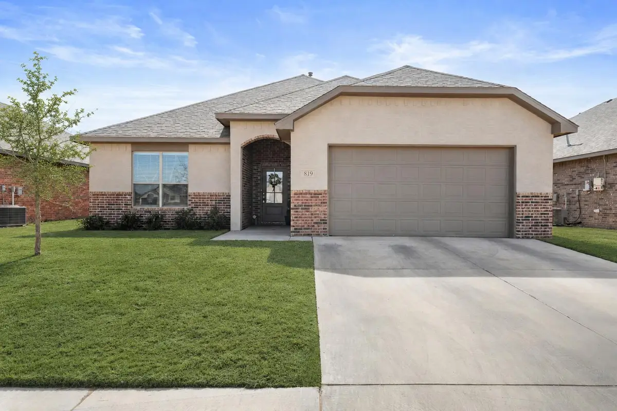 819 N 3rd Street, Wolfforth, TX 79382 - #1