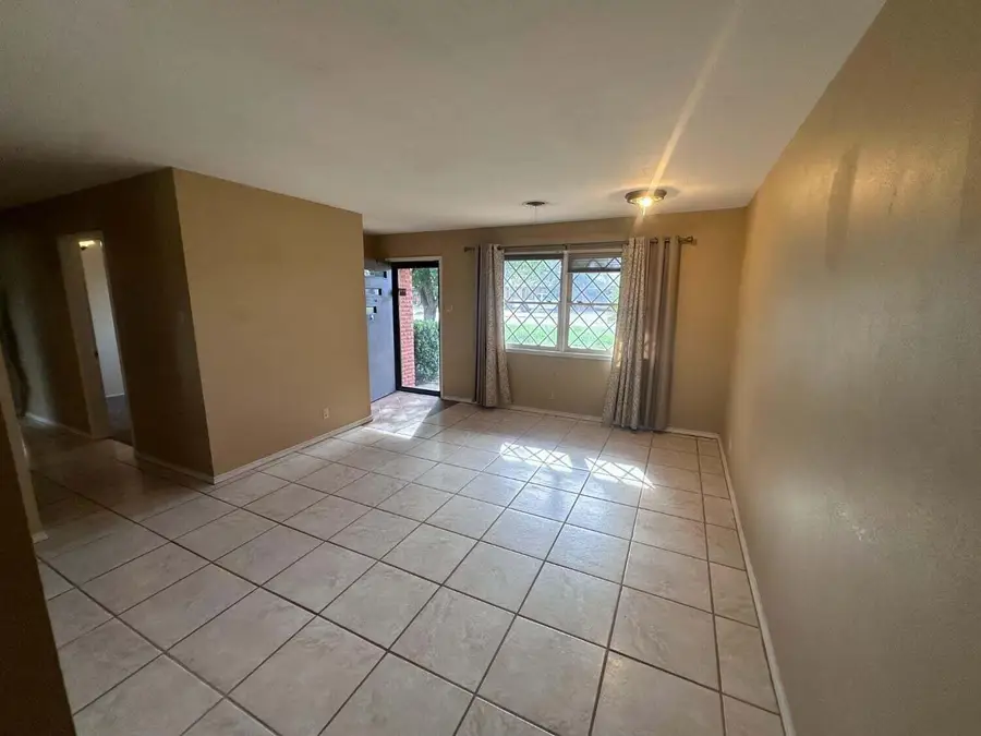 408 Osage Avenue, Post, TX 79356 - #3