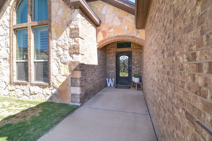 6420 94th Street, Lubbock, TX 79424 - #2