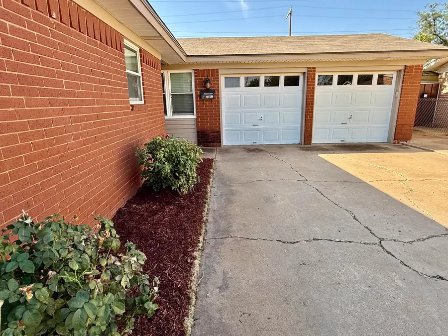 5537 17th Place, Lubbock, TX 79416 - #2