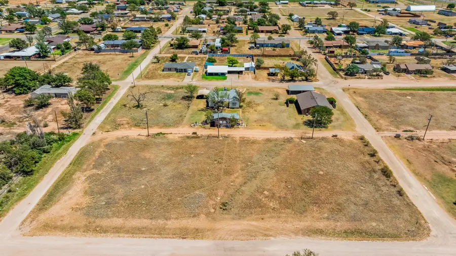 620 Avenue L, Ralls, TX 79357 - #2