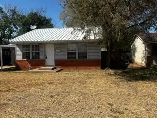 2016 42nd Street, Lubbock, TX 79412