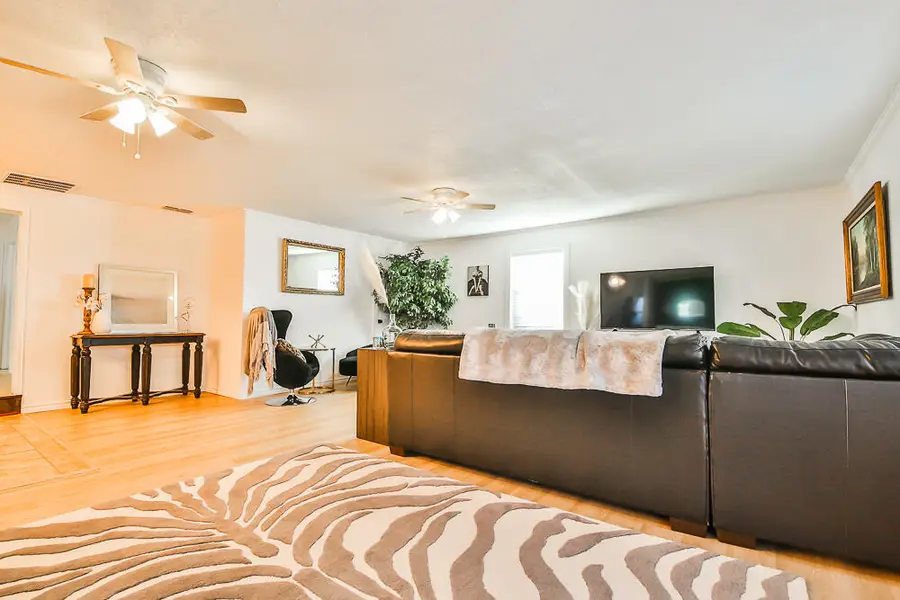 4517 39th Street, Lubbock, TX 79414 - #2