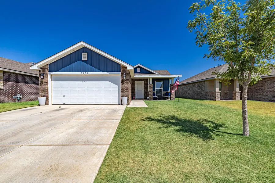 7434 32nd Street, Lubbock, TX 79407 - #2