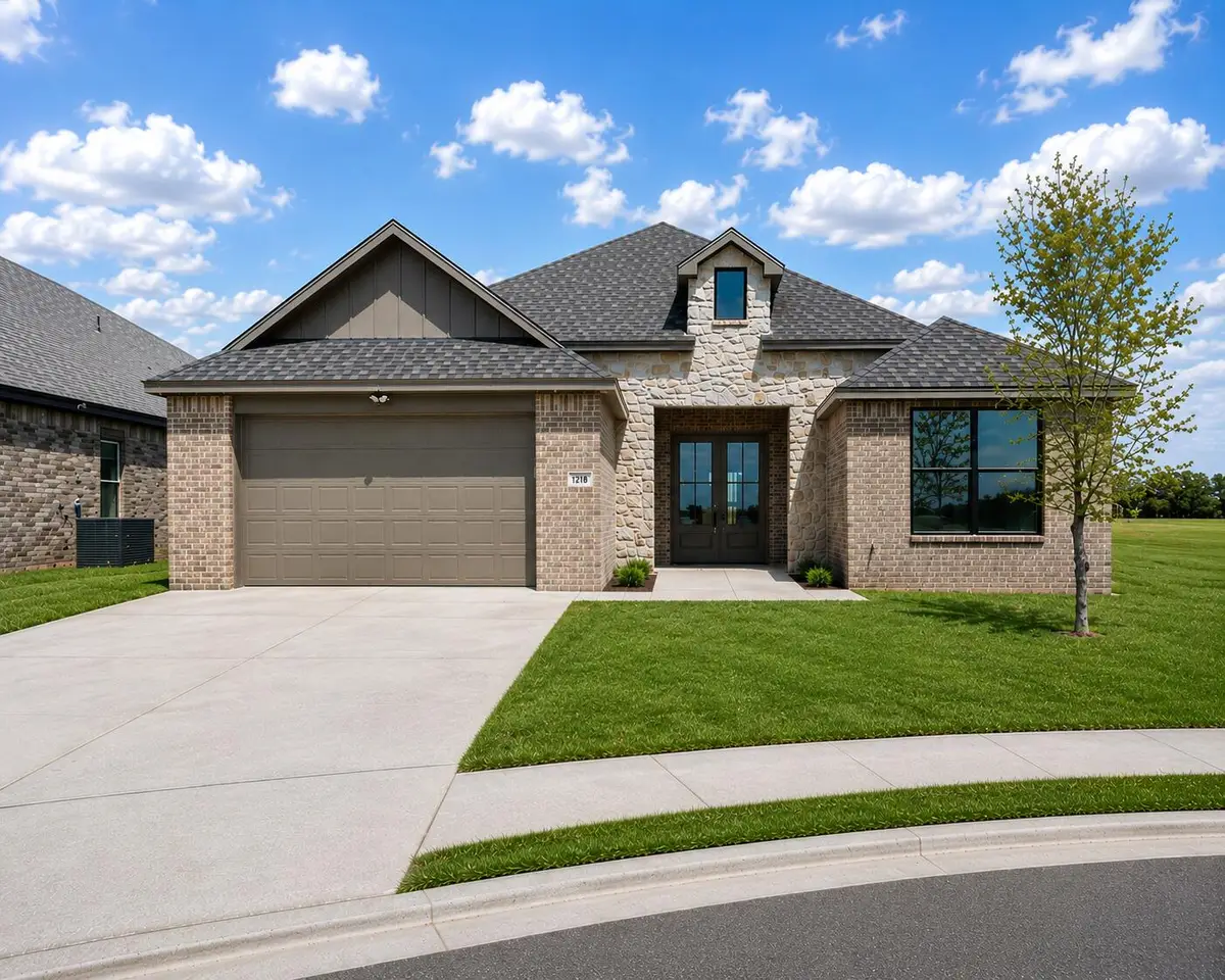 1218 N 6th Street, Wolfforth, TX 79382 - #1