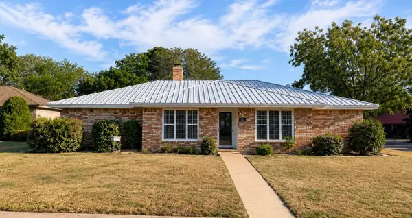 5722 73rd Street, Lubbock, TX 79424