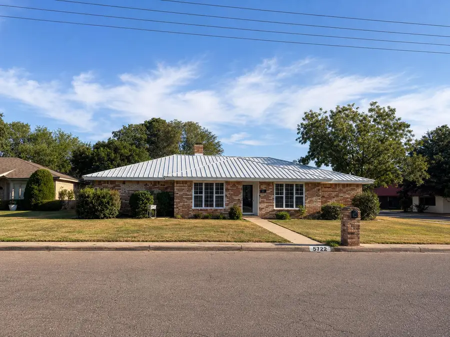 5722 73rd Street, Lubbock, TX 79424 - #2
