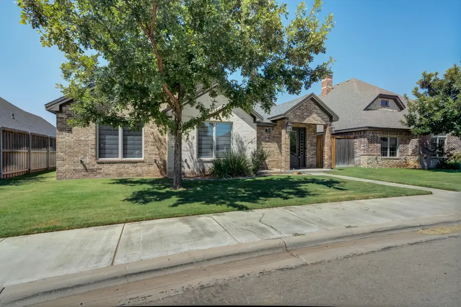 11204 Gardner Avenue, Lubbock, TX 79424 - #3