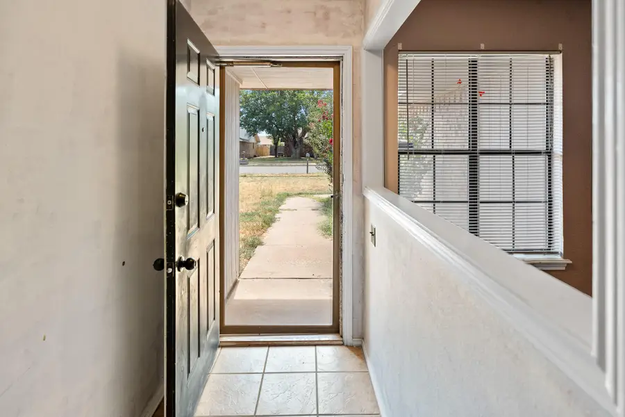 5904 13th Street, Lubbock, TX 79416 - #3
