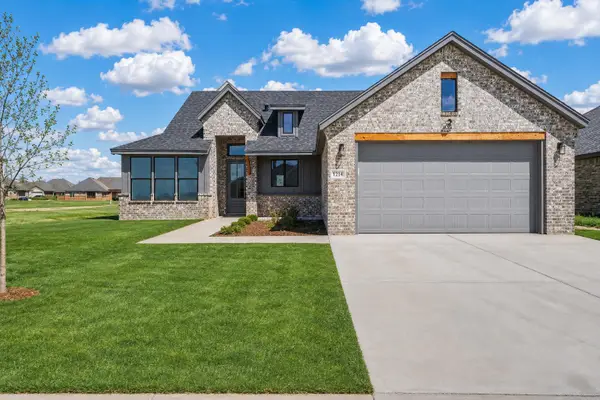 1214 N 6th Street, Wolfforth, TX 79382