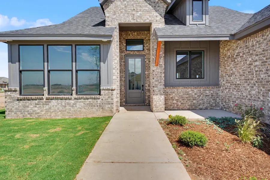 1214 N 6th Street, Wolfforth, TX 79382 - #3