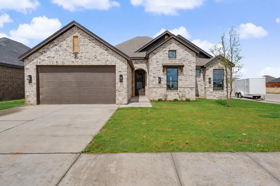 411 Essex Lane, Wolfforth, TX 79382 - #2