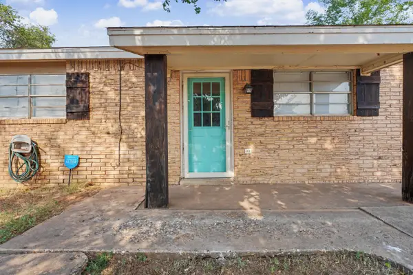 118 Temple Avenue, Lubbock, TX 79415