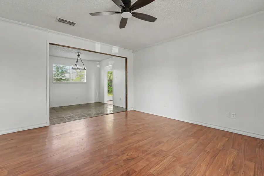 118 Temple Avenue, Lubbock, TX 79415 - #2