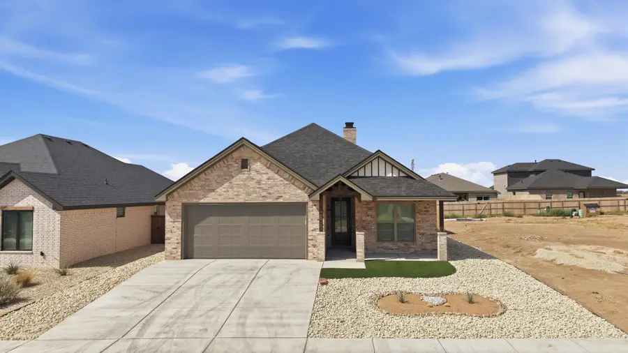 612 E 14th Street, Wolfforth, TX 79382 - #2