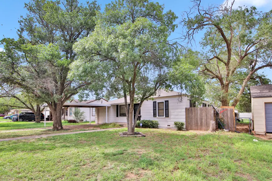 2810 42nd Street, Lubbock, TX 79413 - #2