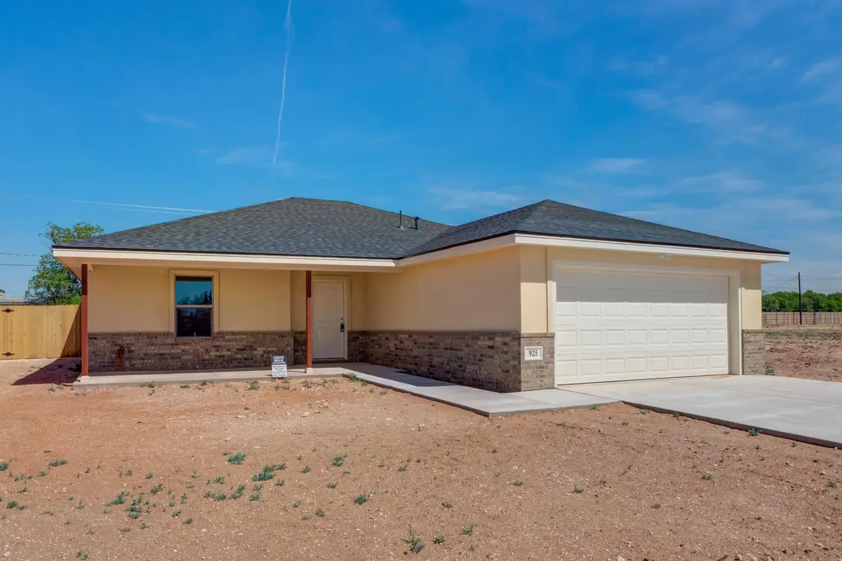 925 E Fordham Street, Lubbock, TX 79403 - #1