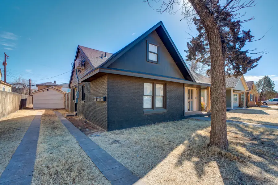 1621 Avenue Y, Lubbock, TX 79401 - #2