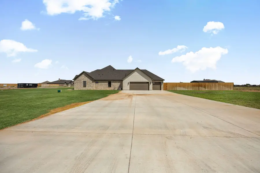 9321 County Road 7610, Wolfforth, TX 79382 - #3