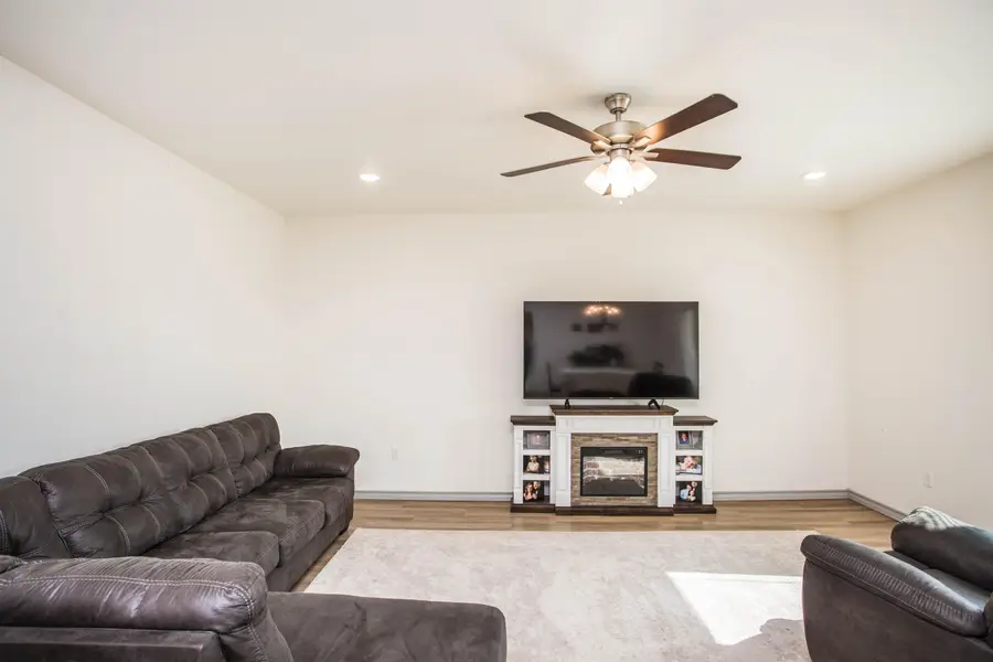 185 Allison Road, Wilson, TX 79381 - #3