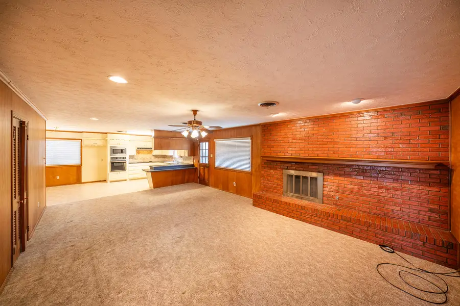 6103 Nashville Avenue, Lubbock, TX 79413 - #3