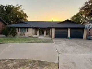 1115 Jefferson Drive, Plainview, TX 79072 - #1