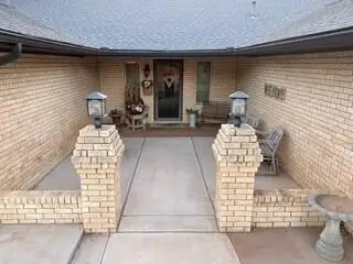 1115 Jefferson Drive, Plainview, TX 79072 - #2