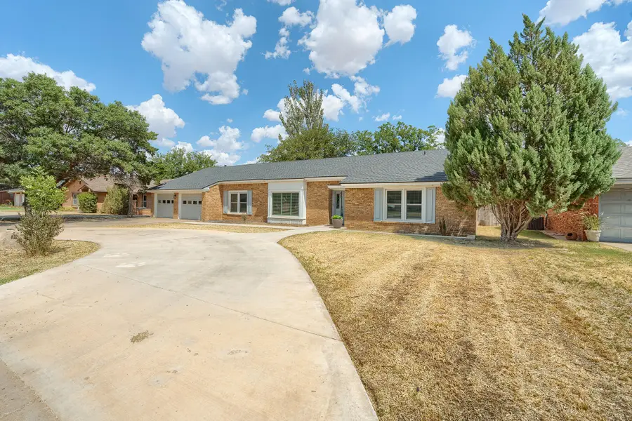822 Itasca Street, Plainview, TX 79072 - #3
