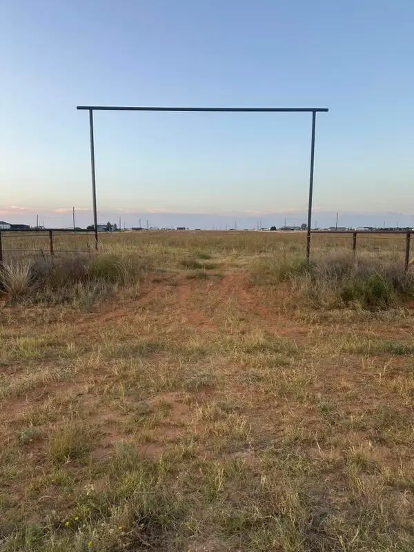 County Road 106, Seminole, TX 79360