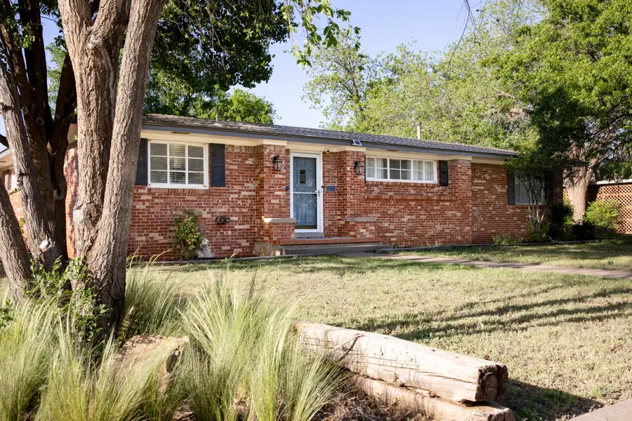 3220 31st Street, Lubbock, TX 79410 - #2