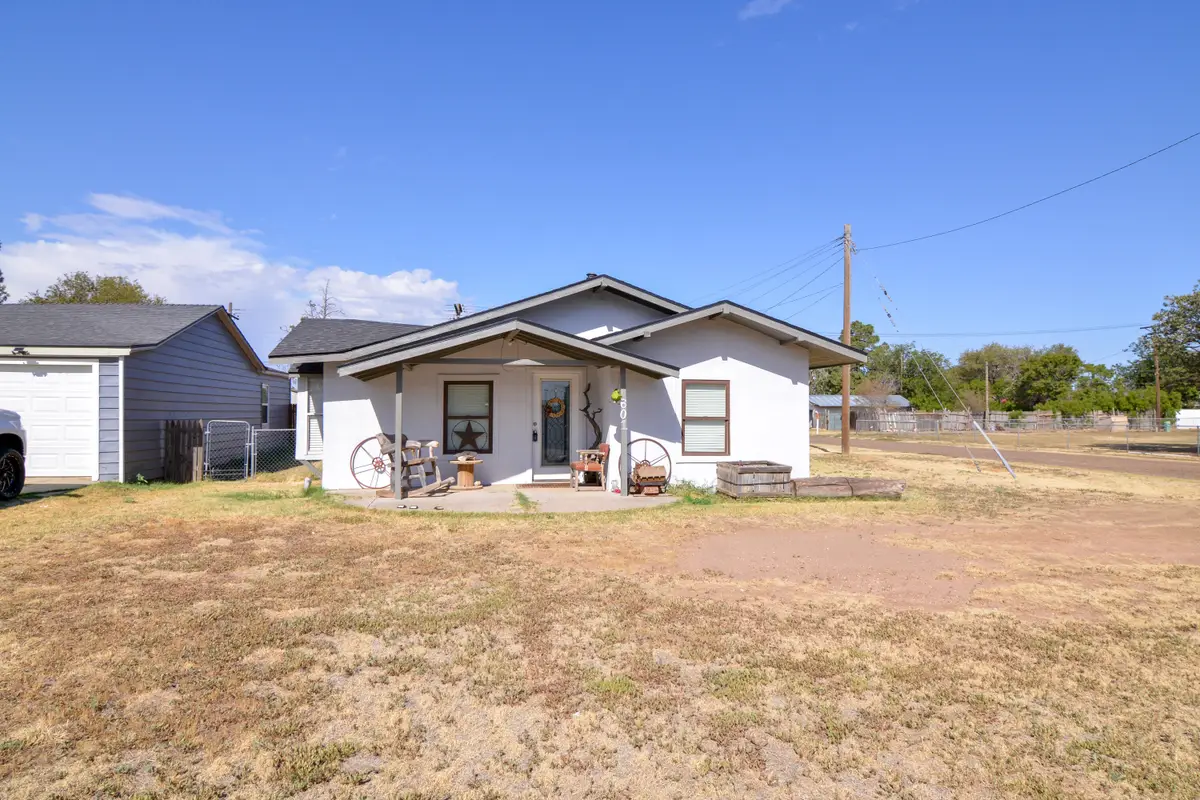 601 Locust Street, Idalou, TX 79329 - #1