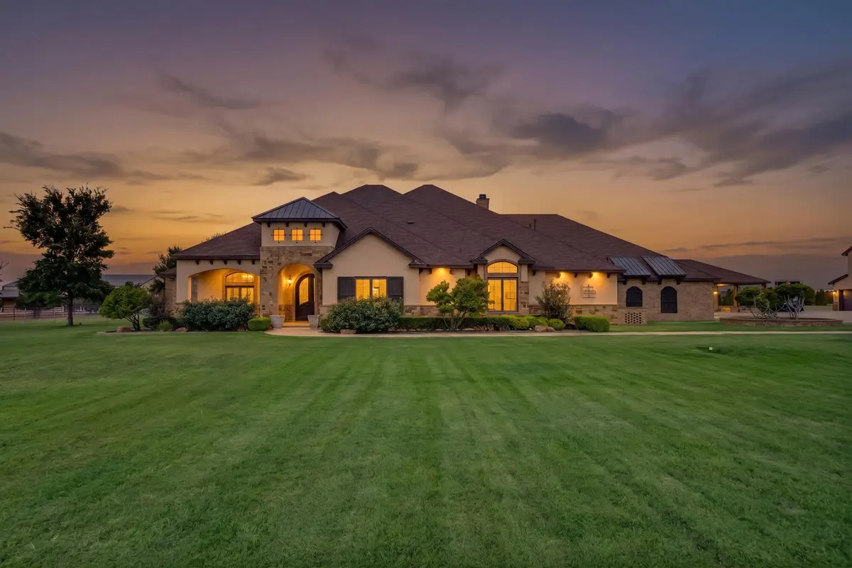 8009 F M 2641, Shallowater, TX 79363 - #1