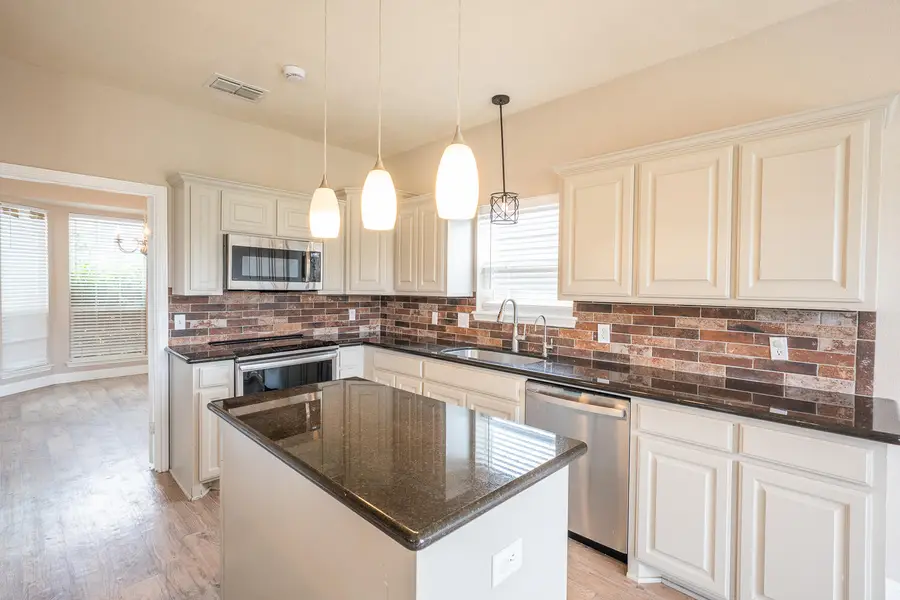 5907 102nd Street, Lubbock, TX 79424 - #3