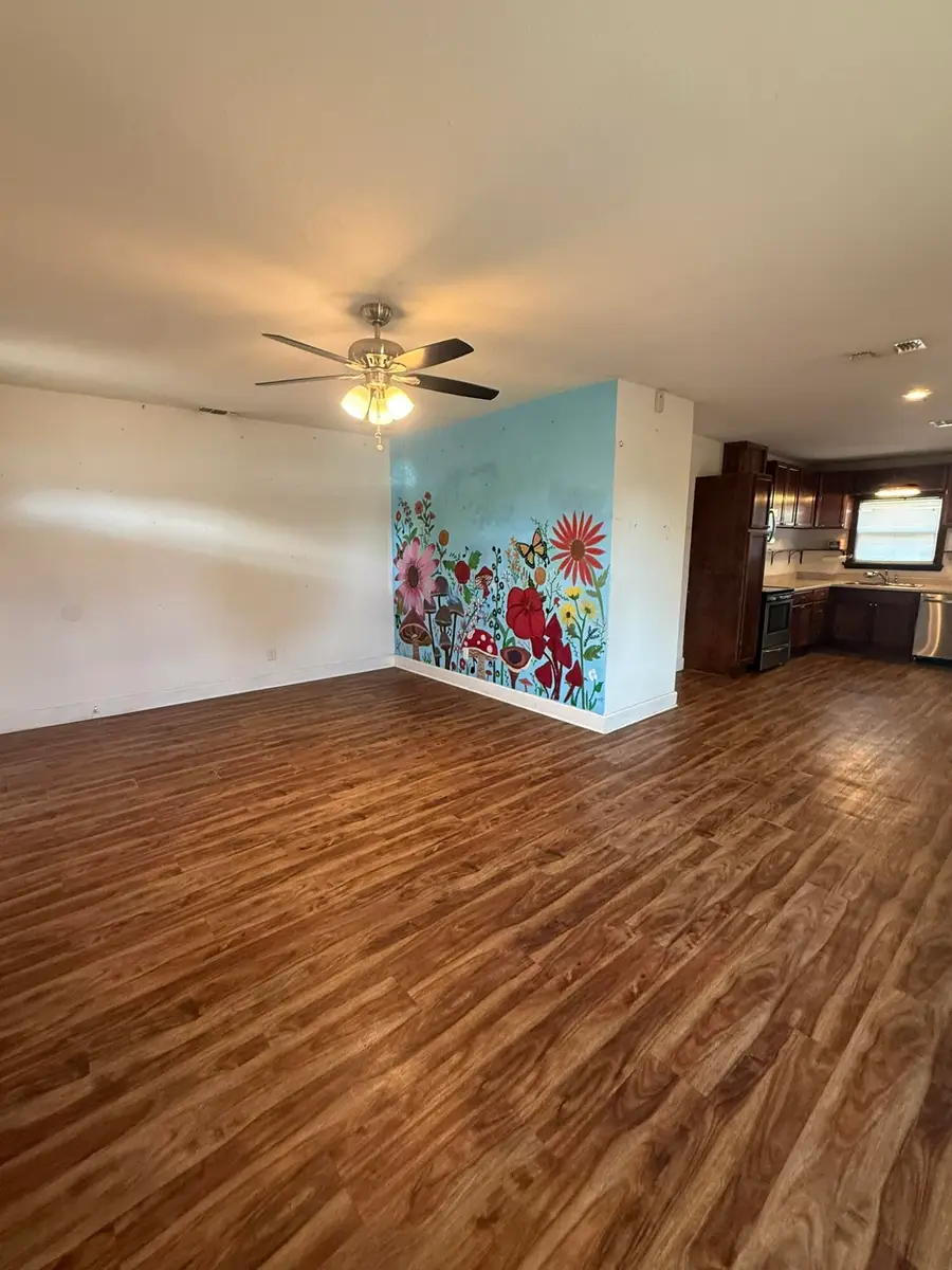 317 S Grain Street, Crosbyton, TX 79322 - #3